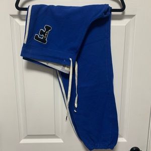 Comfy Abercrombie sweats